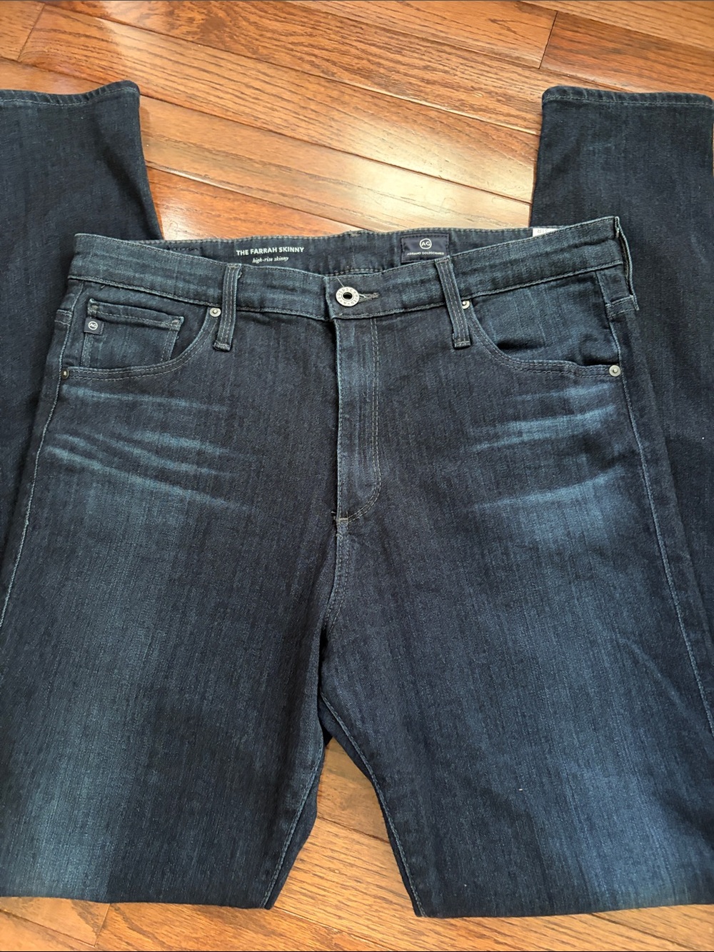 Ag Adriano Goldschmied Women’s Dark Blue Straight Jeans size 31R